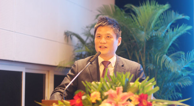 庄闲游戏互联政府网站评测研究中心主任 杨冰之