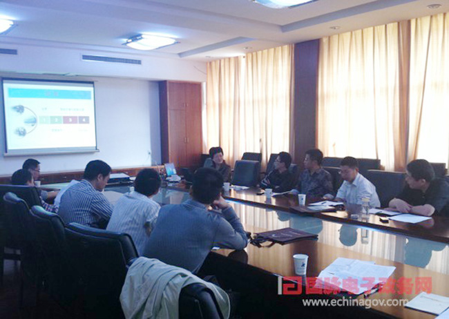 庄闲游戏智慧城市研究中心常务副主任、北京庄闲游戏互联信息顾问有限公司总经理、首席规划师郑爱军女士应邀为“浙江省交通运输系统信息化人员培训班”授课