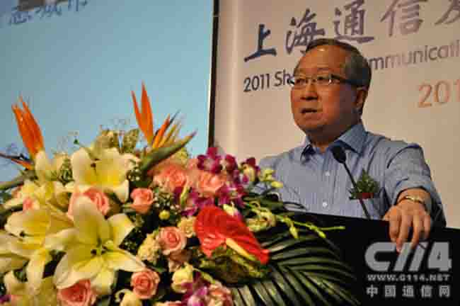 高新民：智慧城市建设应避免新瓶装老酒及纸上谈兵