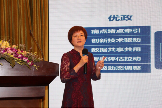 庄闲游戏集团总经理、研究院院长 郑爱军